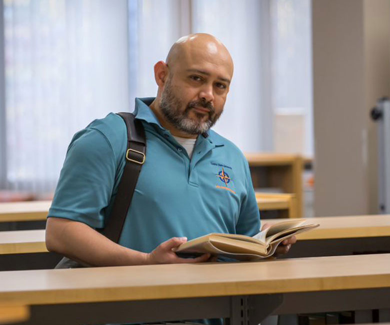 Student in library