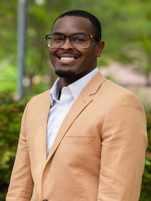 Harvey Lee Cason III, Academic Advisor