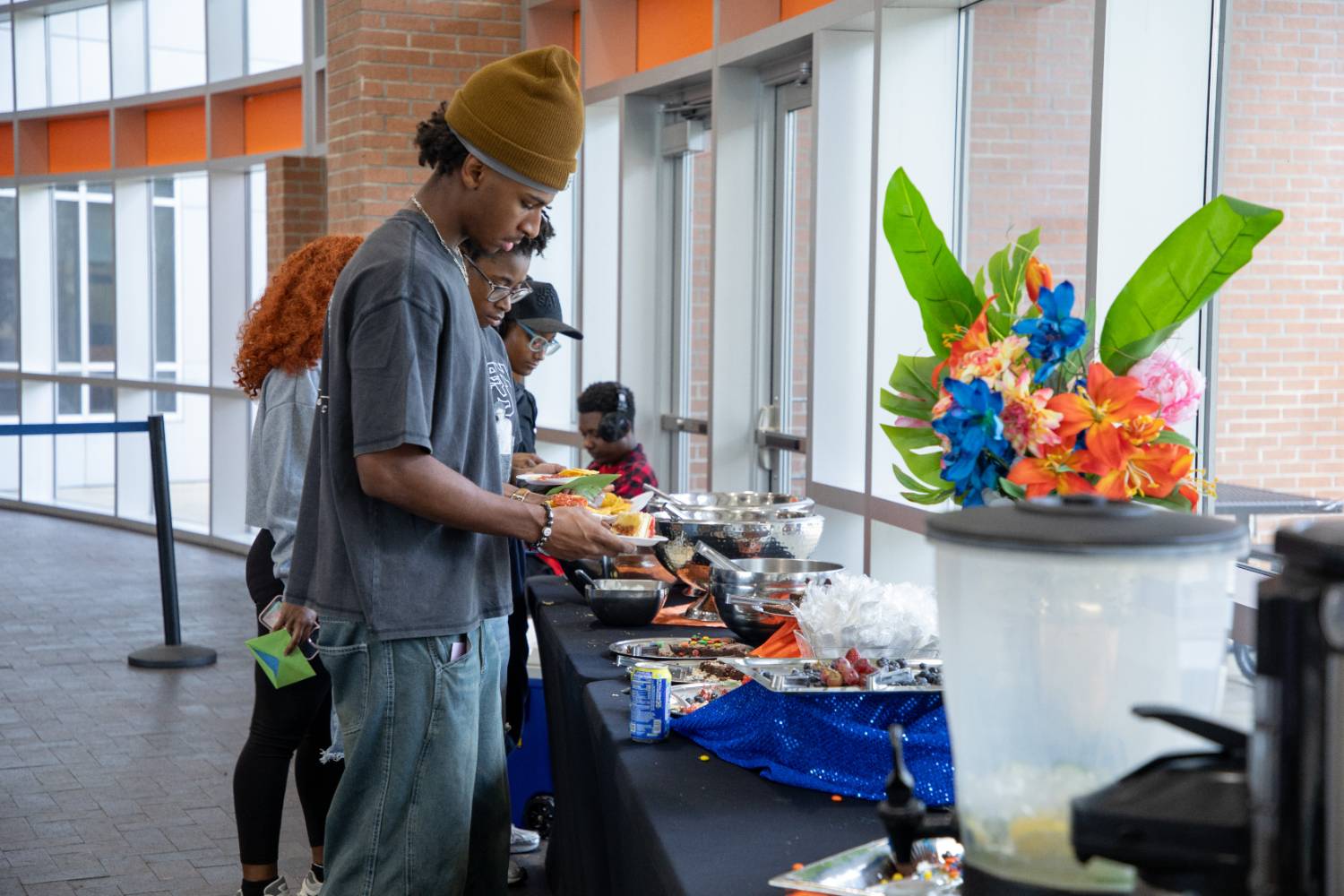 Finals Study Jam food with students serving up a plate