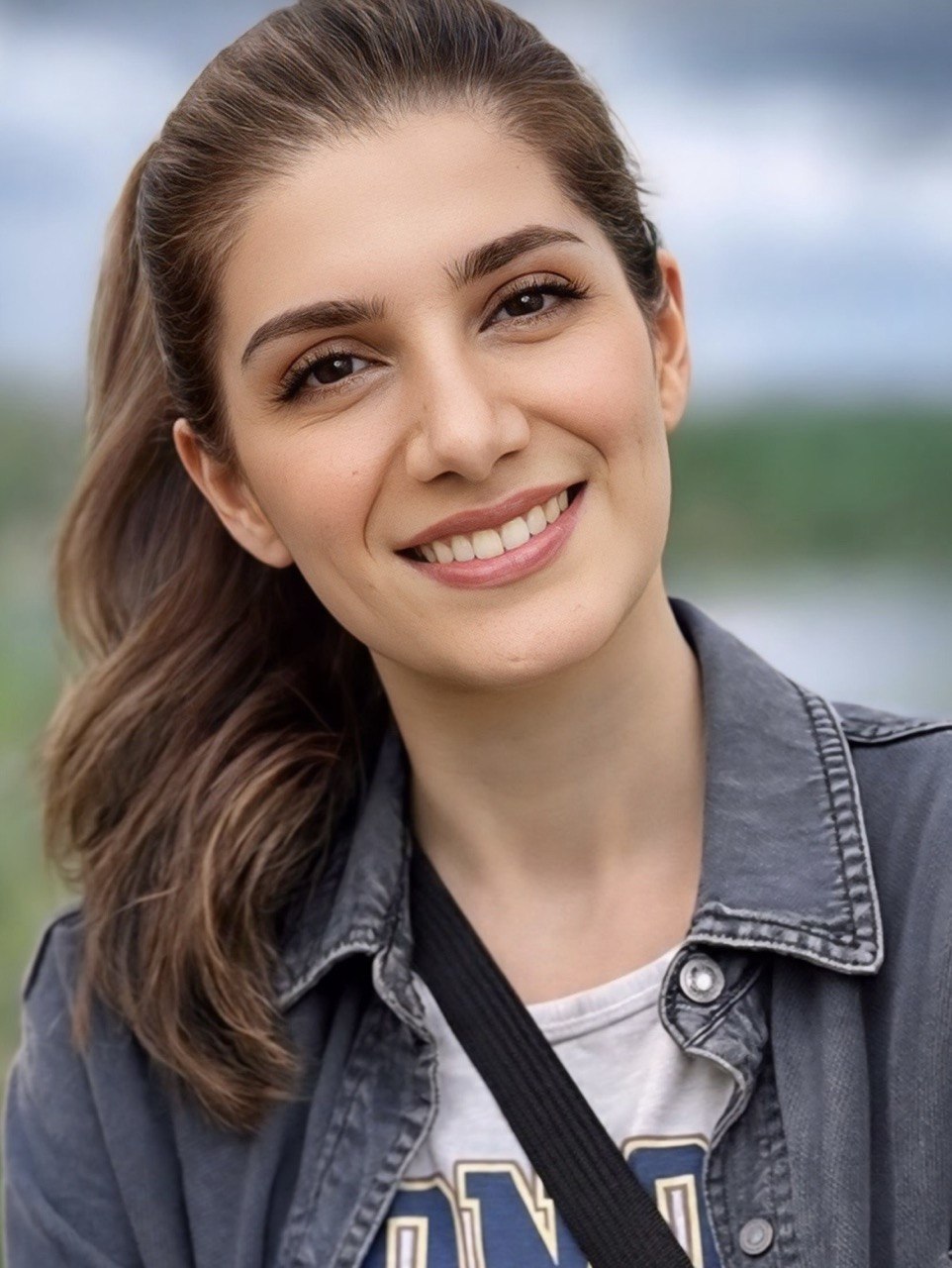 Fatemeh headshot