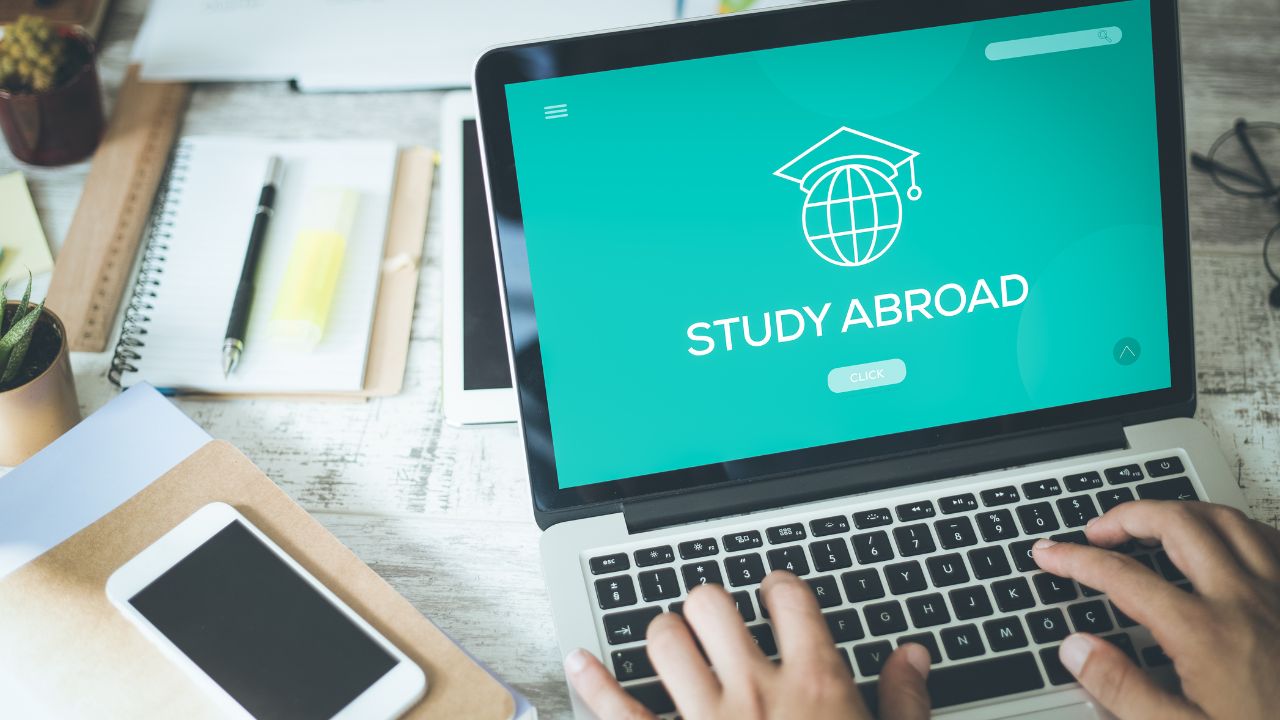 study abroad laptop