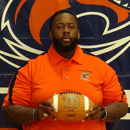 defensive line coordinator harvey middleton