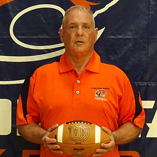 offensive line coach dennis shoemaker